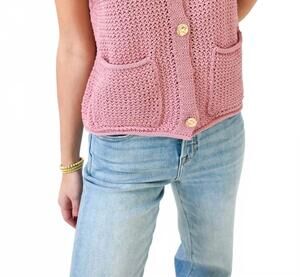 NEW HEYSON moment sleeveless sweater vest in mauve